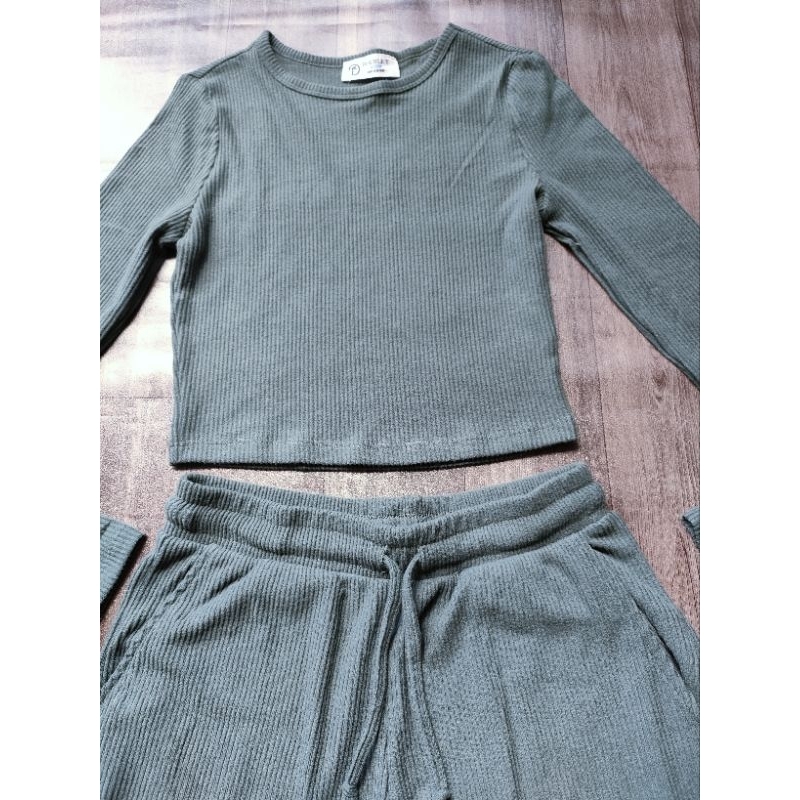 (Sale) Bộ thun tăm mặc nhà tay dài quần suông DoubleT*