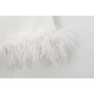 Áo Zara made in Morocco 2 quai trắng phối lông vũ trắng
