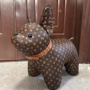 Ghế ngồi hình chó bọc da siêu đẹp, decor nhà, phòng khách, quán caffe