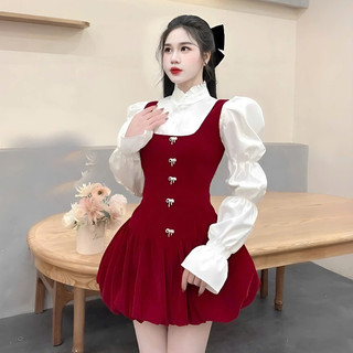 Set Yếm Nhung Xoè Dáng Bí Phối Sơ Mi Bồng Chun Tay Tặng Kèm Ghim Đá Có Quần Trong