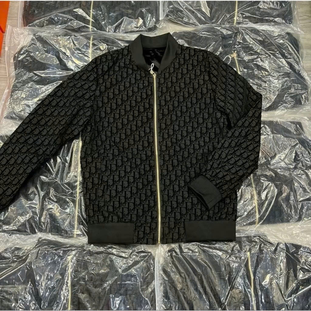 Áo Khoác Bomber Do.ir Họa Tiết Vân Nhung Dập Nổi Hàng QC Siêu Cấp