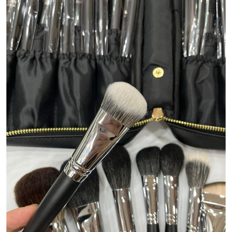Bộ Cọ Makeup CLIO 30 Cây Chuyên Nghiệp – Lông Mềm Mịn, Đủ Cọ Mặt & Mắt – Kèm Túi Cao Cấp