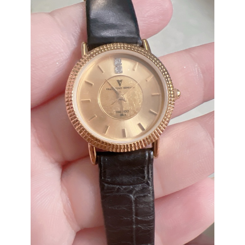 đồng hồ nữ hiệu valentino domani fine gold 999.9 quartz
