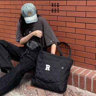 Túi Tote phao chần bông Regods đựng vừa hơn 2 laptop 17inch form rộng unisex nam nữ - Oversized Puffer Bag