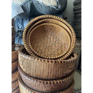 Thúng tre nâu , hun khói Chưng chưng cúcđủ các size kích thước đựng thóc , gạo , cám