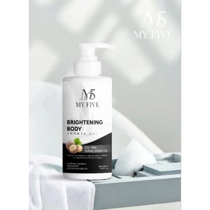 Sữa tắm trắng da dưỡng ẩm, mịn sáng da