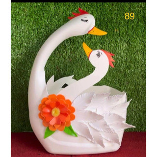 Chậu tái chế. 1 Chậu trồng cây thiên nga Vẽ bằng sơn,  rửa nước được. Nhóm 10