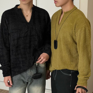 Áo len đen