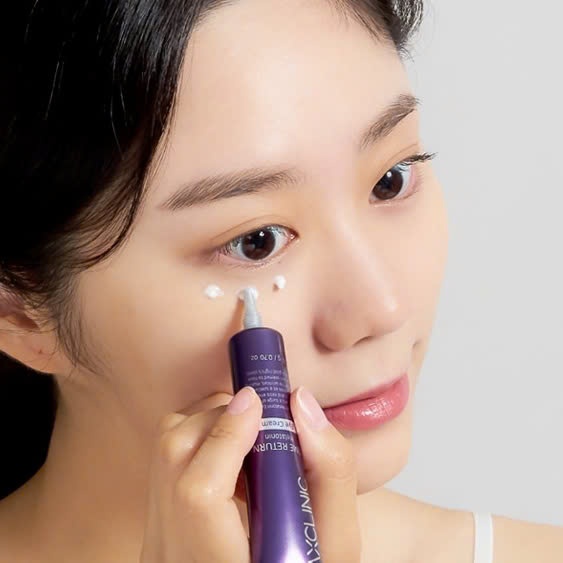 Kem Dưỡng Vùng Mắt Maxclinic Time Return Melatonn Eye Cream 20g