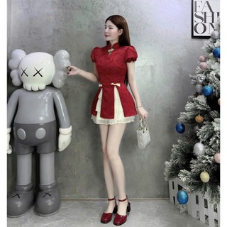 Set váy nữ thời trang mặc Tết 2025 áo gấm kiểu tàu màu đỏ tay búp bo thun phối chân váy voan tầng sành điệu