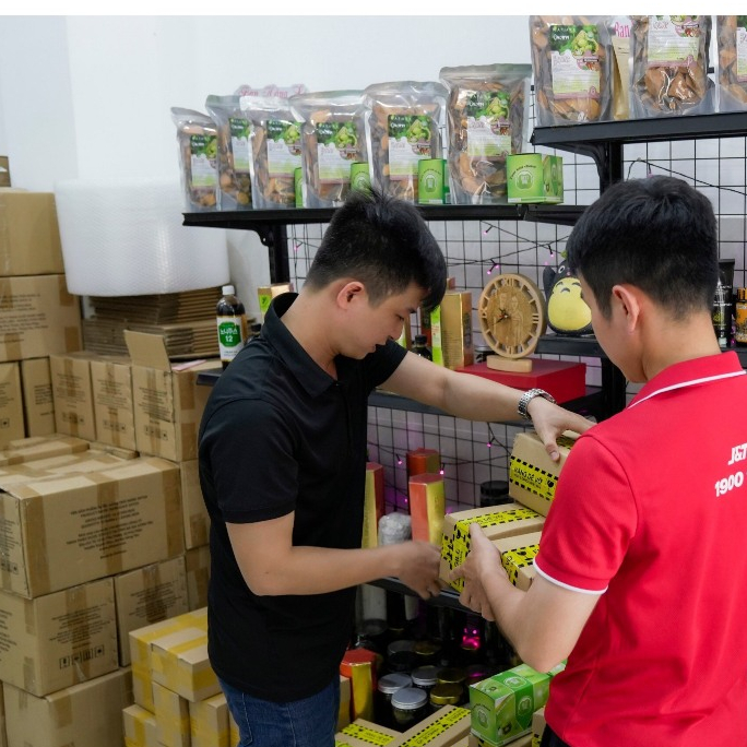 Trái nhàu khô ngâm cốt gạo 24 tháng, bình thủy tinh 1 lít