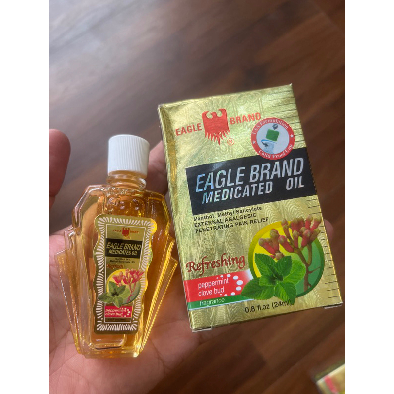 DẦU GIÓ VÀNG MỸ EAGLE BRAND MEDICATED OIL 24ML