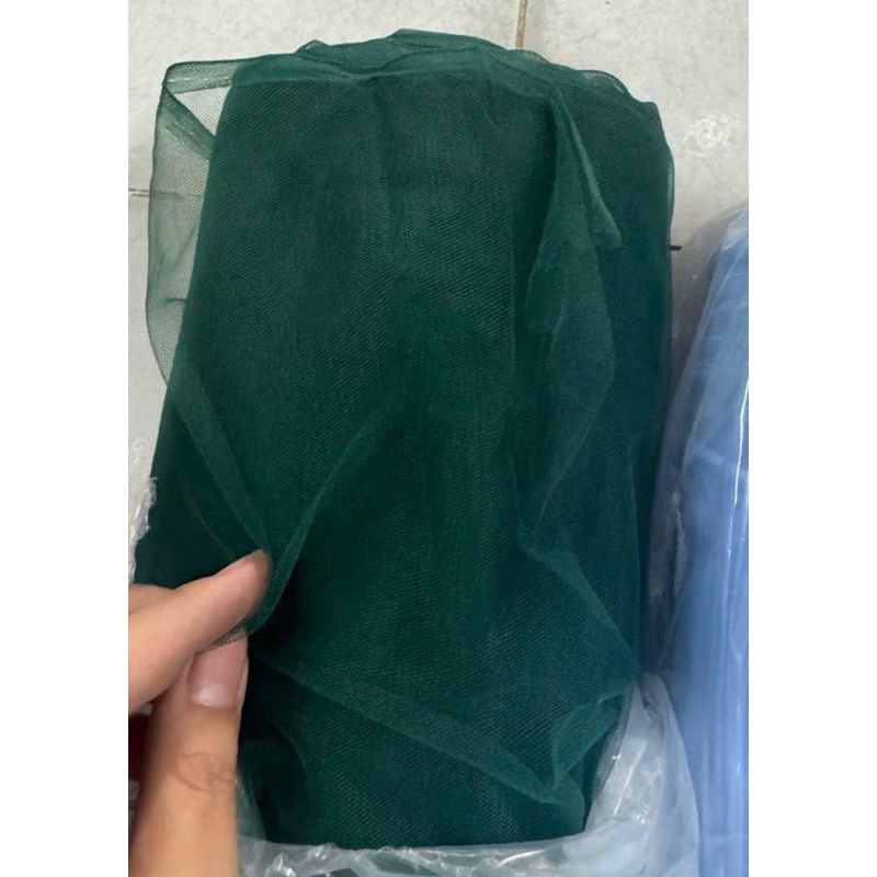 Xanh két đậm