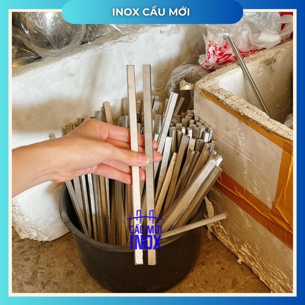 Thanh la inox 304, lập là, nẹp la bản rộng 1cm, dày 6ly, dài 25cm
