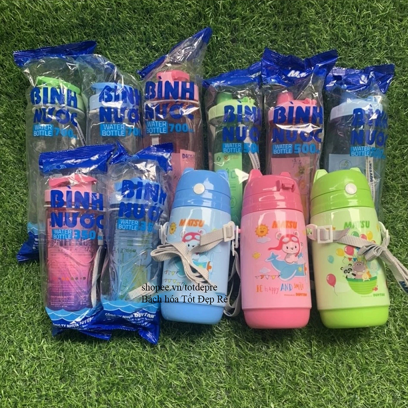 Bình nước nhựa thể thao có quai cho học sinh hiệu Duy Tân hàng Việt Nam chất lượng cao