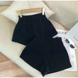 247store - Quần Short Nhung Cạp Cao Khóa Sau 2 Lớp Lưng Cao Ống Rộng QnhungN79