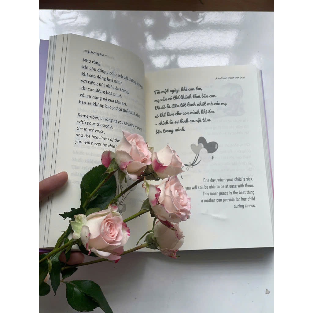 Ảnh Combo 2 cuốn sách Nuôi con thảnh thơi + Observe and love (Phương Bùi) 3