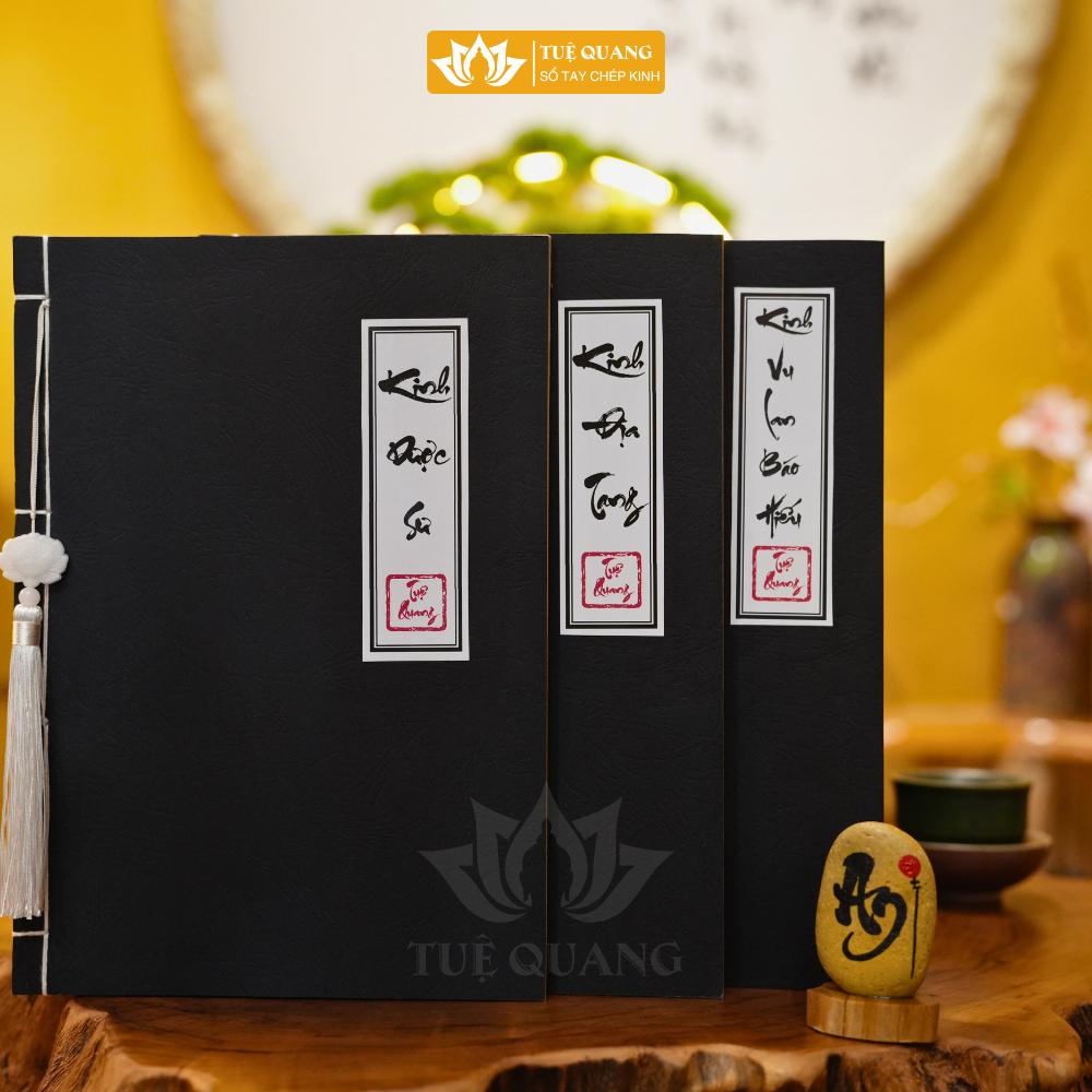 Sách - Sổ tay Chép Kinh Dược Sư In Mờ Giấy Cổ Cao Cấp A4, Thành Kính, Vở Cỡ Chữ Lớn