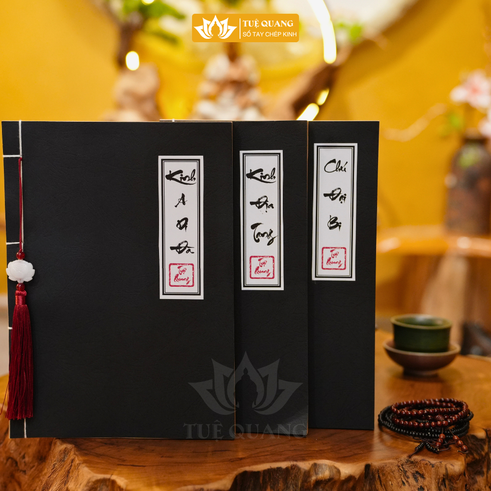 Sách - Sổ tay Chép Kinh A Di Đà In Mờ Giấy Cổ Cao Cấp A4, Thành Kính, Vở Cỡ Chữ Lớn