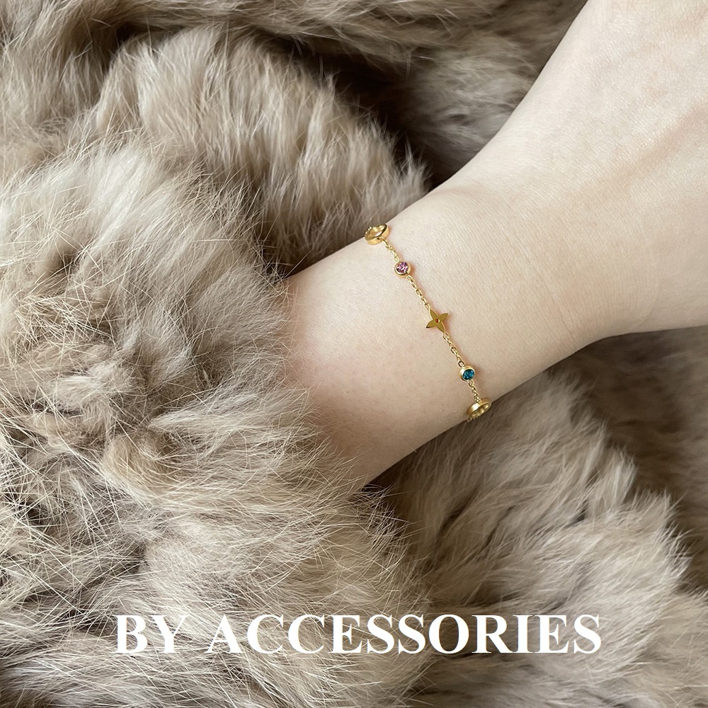 Lắc tay nữ titan hoa lá phối đá tròn nhiều màu sắc mạ vàng 18K xinh xắn không gỉ WB2422