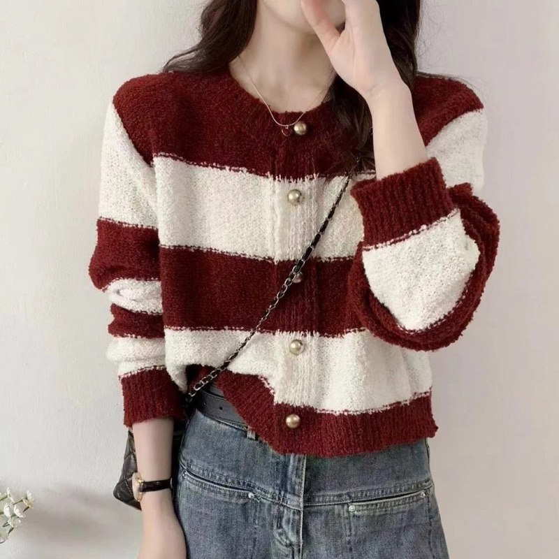 Áo len dáng cardigan cúc đồng phối họa tiết kẻ ngang bản to NEW