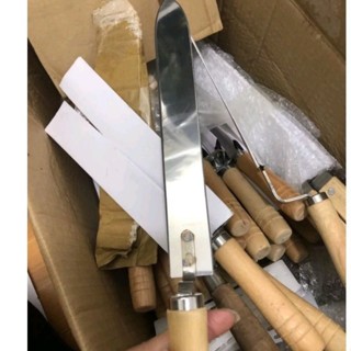 Dao cắt nắp mật ong