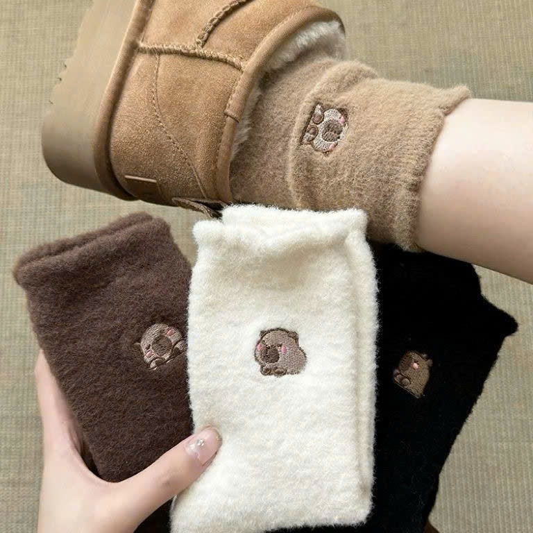 Set 5 Đôi Tất Nữ Cổ Cao Họa Tiết Capybara Siêu Hót, siêu dày