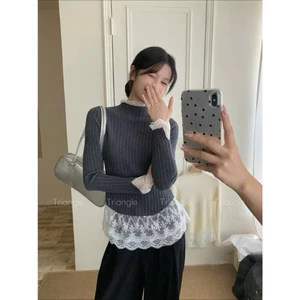 Triangle - Silver Knitted (Giá thanh lý không hoàn) - Áo len phối ren M.studio phong cách Hàn Quốc thanh lịch