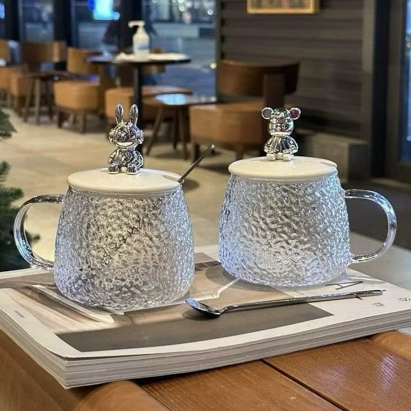 Cốc thuỷ tinh 400ml nắp gấu nhựa kèm thìa