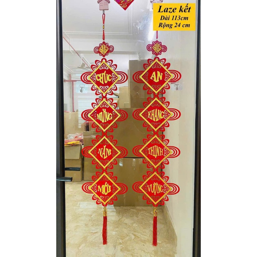 Cặp khánh dạ nỉ đỏ treo tường đón Tết