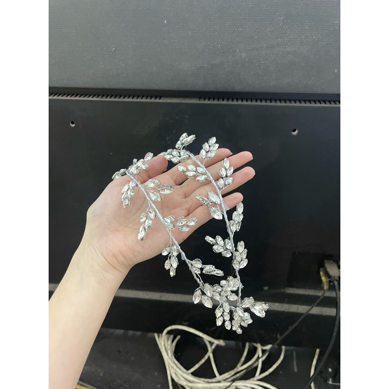 ỐP CÀI TÓC CÔ DÂU LẤP LÁNH
