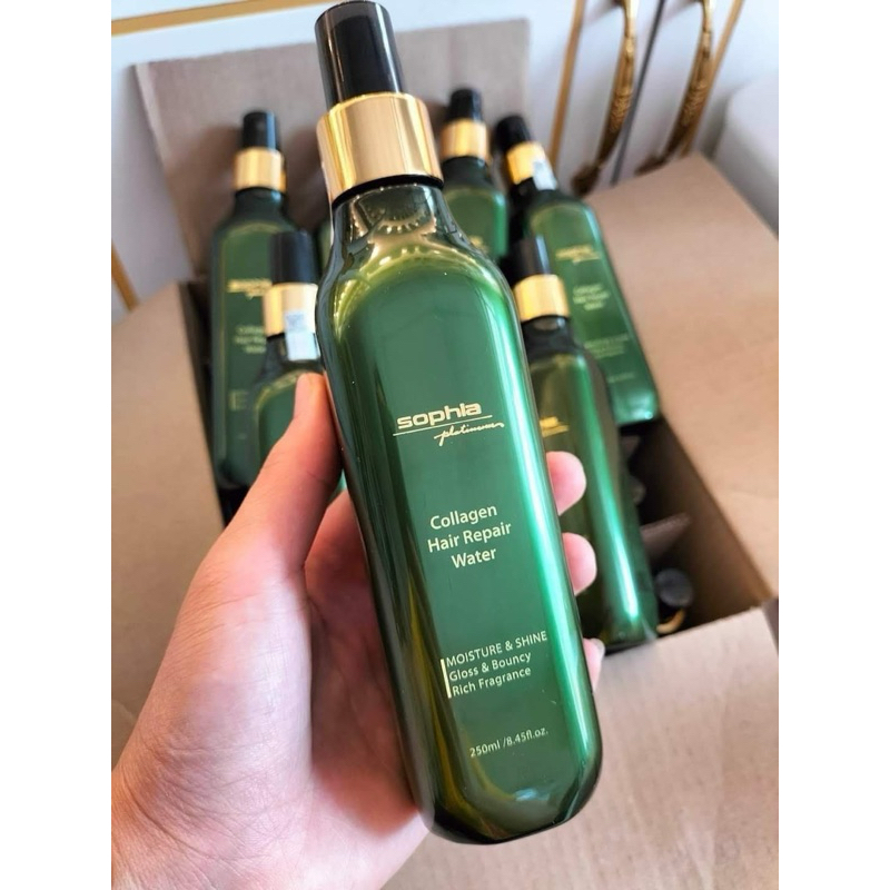 Nước xịt dưỡng tóc Sophia xanh Collagen. Sử dụng trước khi kéo thẳng, bấm xù...giúp bảo vệ tóc trước nhiệt độ cao.