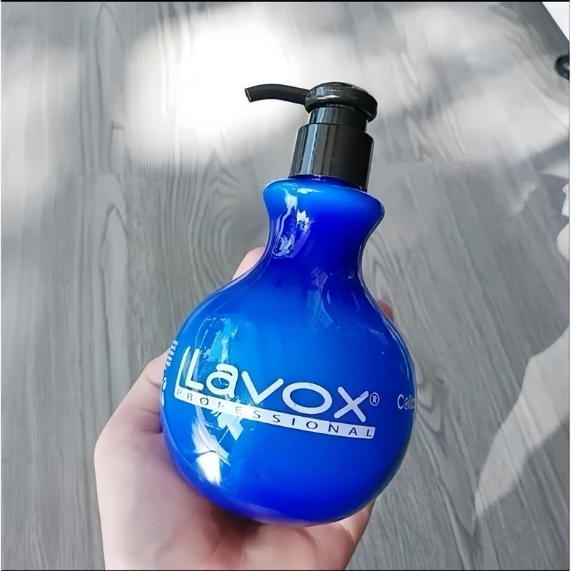Wax Lavox chuyên dụng cho tóc uốn, dập xù. Giúp giữ nếp, chống xù rối, duỡng tóc. SP ko thể thiếu khi bới bới tóc cô dâu