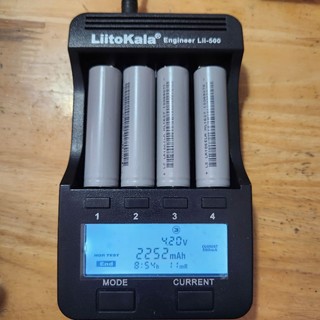 pin lisen xám mới 100% giá 1vien dung lượng 2000mah nt14-15