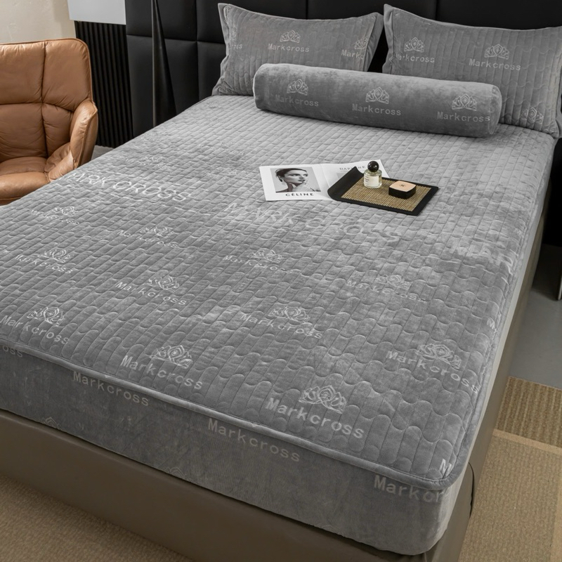 Mackcross & MarkJacob Ga Gối Nỉ Nhung Hoạ Tiết Vương Miện & bông tuyết Mềm Mại, Ấm Áp sundevibedding