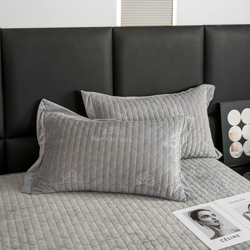 Mackcross & MarkJacob Ga Gối Nỉ Nhung Hoạ Tiết Vương Miện & bông tuyết Mềm Mại, Ấm Áp sundevibedding