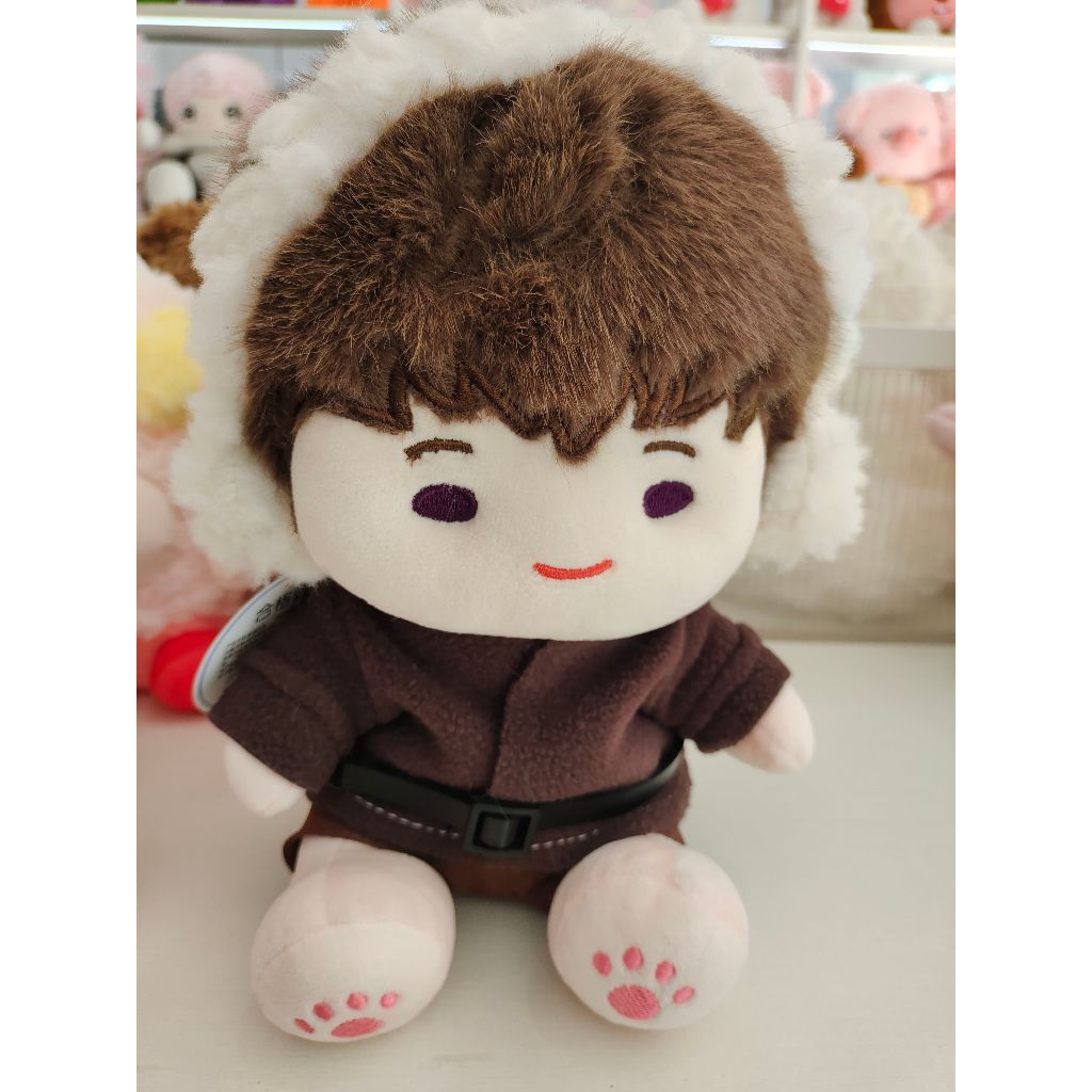 Gấu bông nam , búp bê nam đeo tai nghe tóc nhiều màu sắc dễ thương làm quà tặng cho người yêu,cho bé