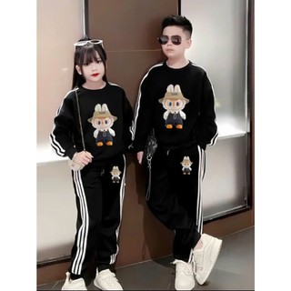 Bộ thu đông cho bé trai bé gái 17-45kg, bộ dài tay cho bé 4-14 tuổi in hình labubu rót viền, chất vải dày dặn.