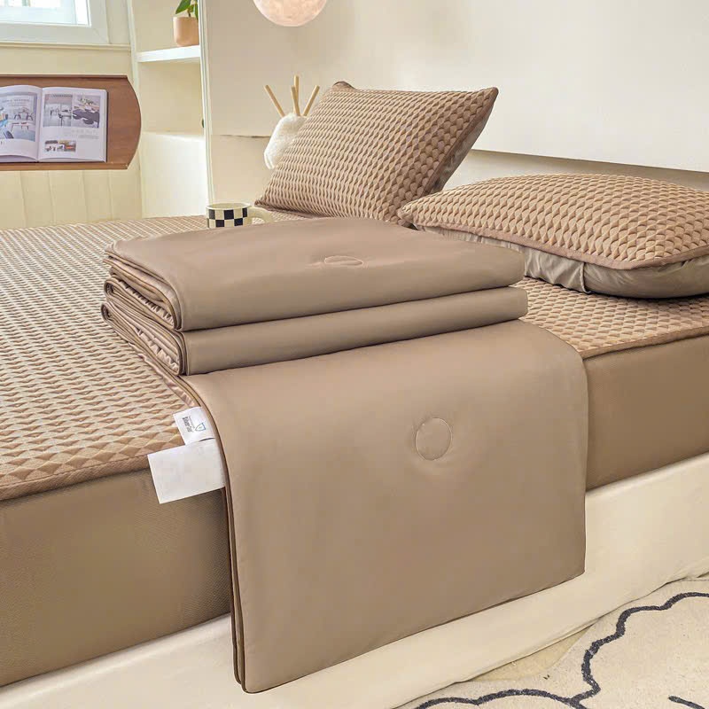Chiếu băng lạnh cho mùa hè bảng vip 6D, chất liệu sợi vải dệt mỏng, thoáng mát, mềm mịn chạm vào là mát ngay