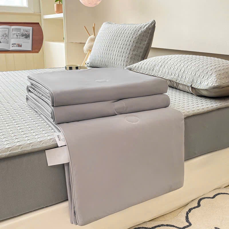 Chiếu băng lạnh cho mùa hè bảng vip 6D, chất liệu sợi vải dệt mỏng, thoáng mát, mềm mịn chạm vào là mát ngay