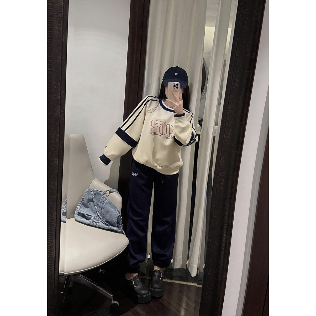 đồ bộ nữ , set đồ nữ mùa đông áo kem viền đen cổ tròn phong cách trẻ trung hiện đại Donna Hcom3714