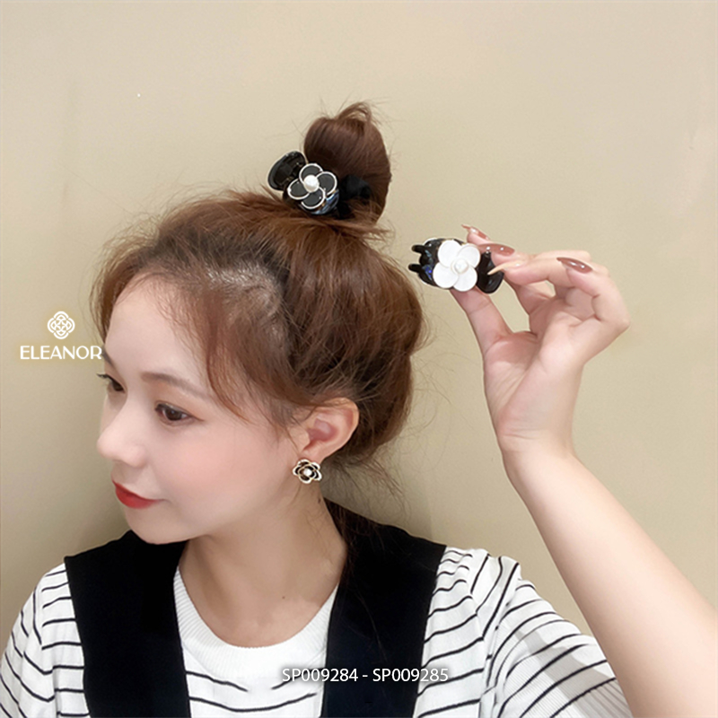 Kẹp tóc nữ Eleanor Accessories hình hoa ngọc trai nhân tạo kẹp càng cua phụ kiện tóc 9284