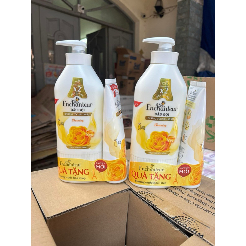 Dầu gội hương nước hoa Enchanteur dưỡng tóc siêu mượt Charming 650ml
