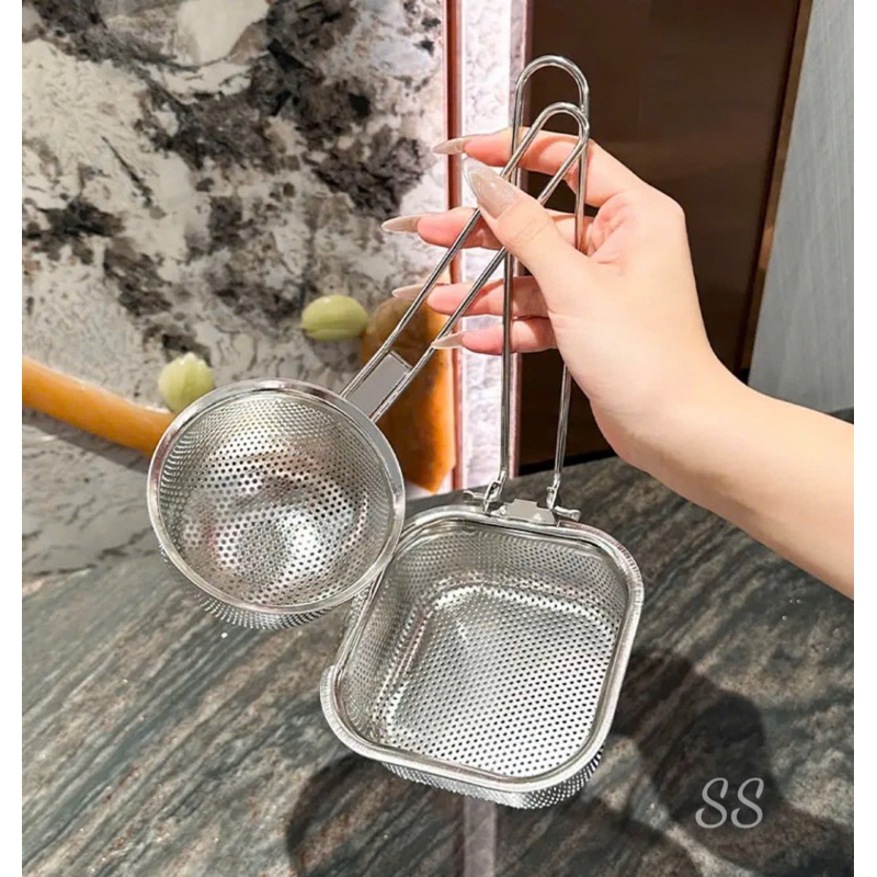 Set 2 Chiếc Rổ Nhúng Lẩu Inox 304 Có Quai Gài Tay Cầm Tiện Lợi vuông 12cm, tròn 10cm