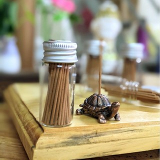Ống nhang thủy tinh mini 4.5cm lư mini bàn thờ mini