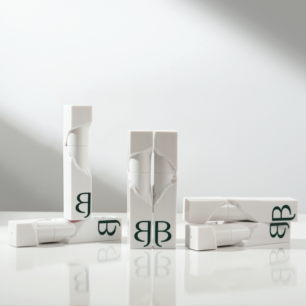 Ảnh Serum dưỡng có màu giúp mờ thâm và căng mọng môi Bibala THE LIP VOLUMIZER ESSENTICAL SERUM 5ml 2