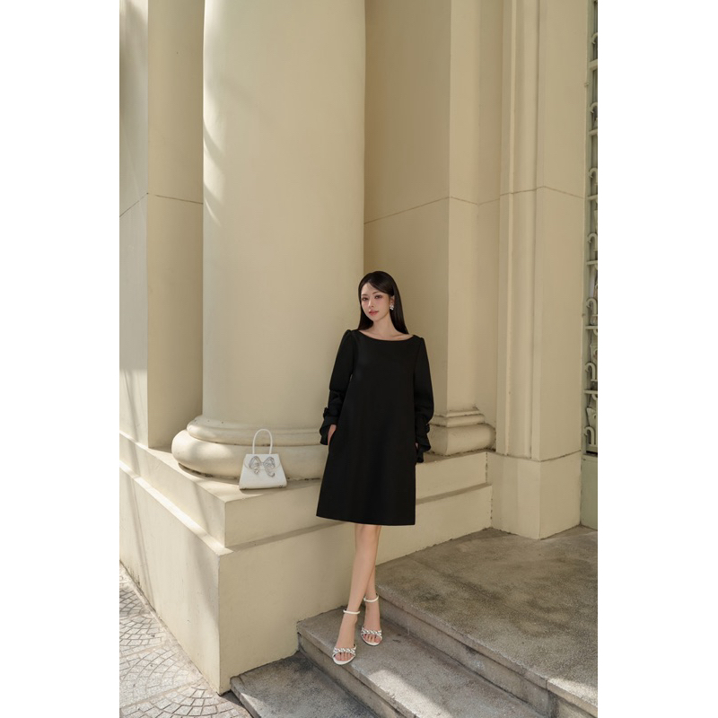 H.E.E - Đầm dáng suông tay dài Candy Dress đính hoa 3D nữ tính, thiết kế basic