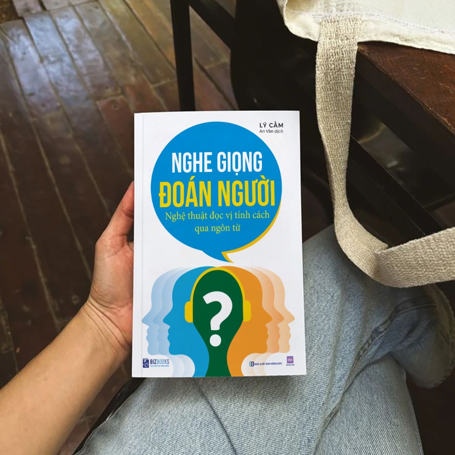 Sách Nghe Giọng Đoán Người - Nghệ Thuật Đọc Vị Tính Cách Qua Ngôn Từ - Bizbooks