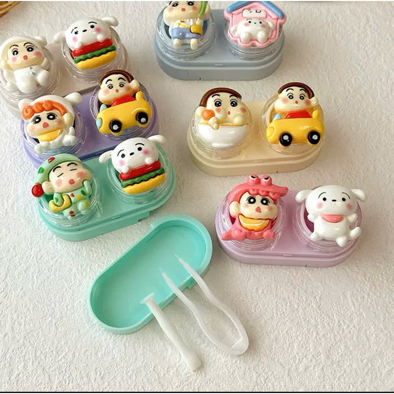 KHAY CHARM ĐỰNG LENS Cushin Cậu bé bút chì Muneyes