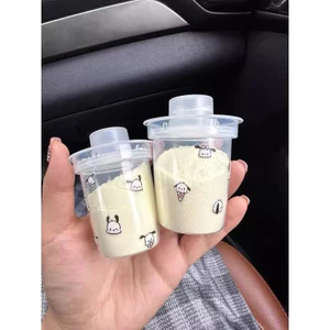Hộp đựng sữa công thức chia sẵn